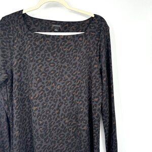 Ann Taylor Women’s Dark Brown Cheetah Print Long Sleeve Blouse woman’s size Larg